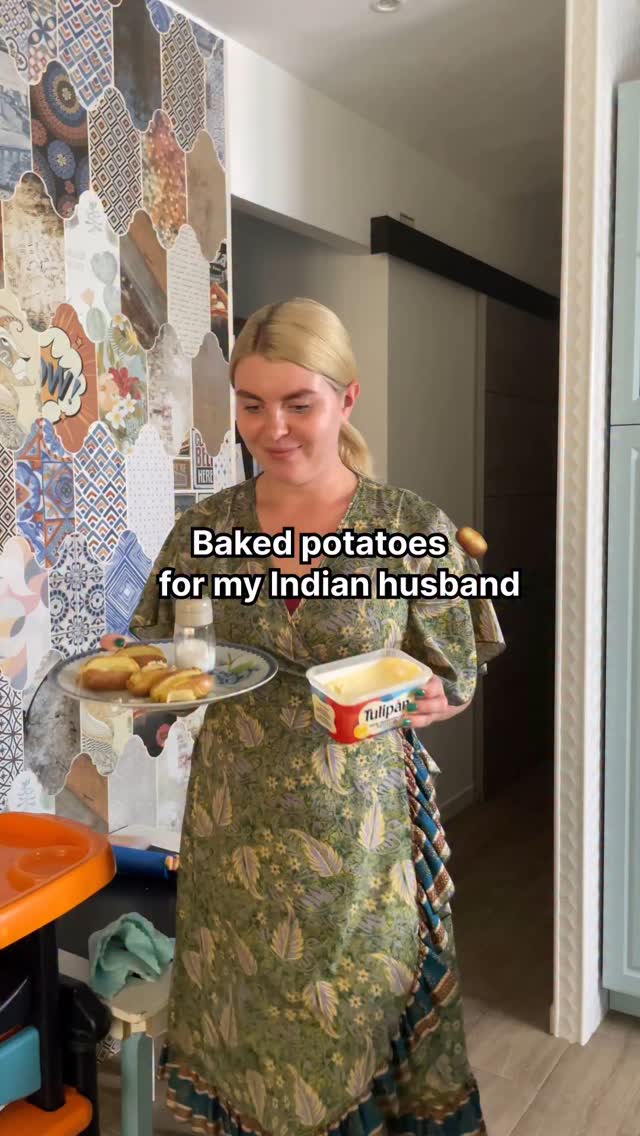 Baked potatoes 🥔 for him❤️🥰 and a spoiler: he loves it! 