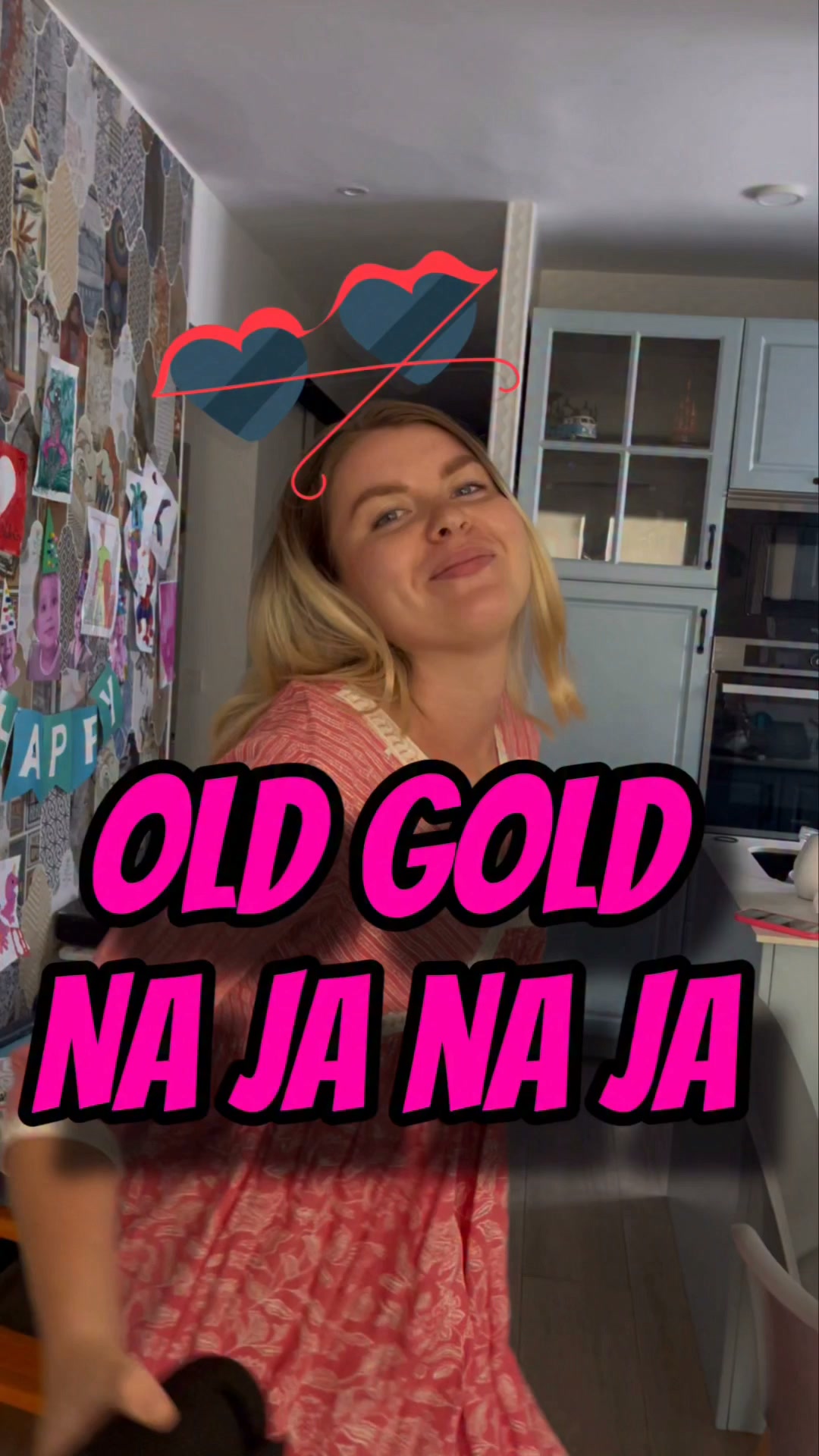 I can’t believe this old gold song is getting old;( 🇮🇳❤️🇷🇺 my Russian wife l